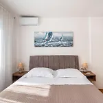 Ul 1920 Bedroom Iv *