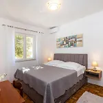 Ul 1920 Bedroom Iv