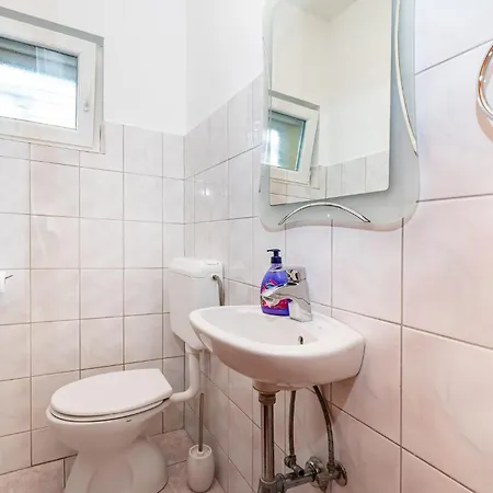 Ul 1920 Bedroom Iv *